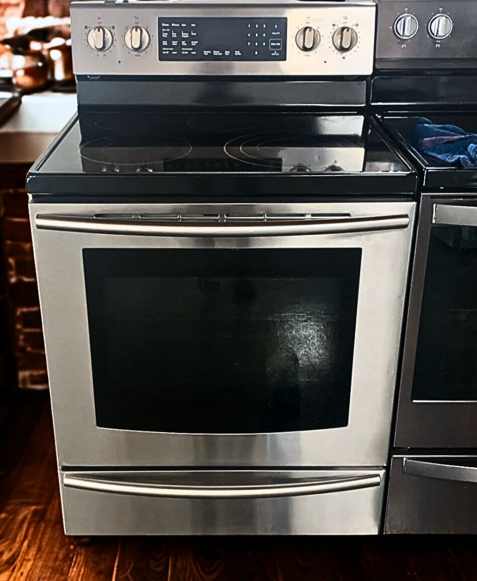 Samsung 30-Inch Freestanding Electric Range with 5.9 cu. ft. Convection Oven (Model FE710DRS)