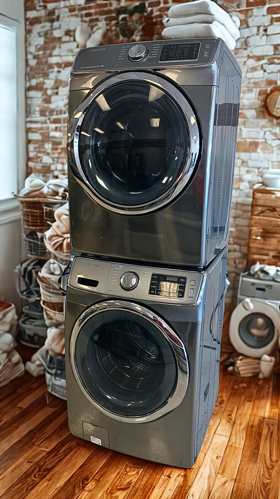Samsung 7.5 cu. ft. Electric Dryer with Steam Technology (Model DVE45M5500P)