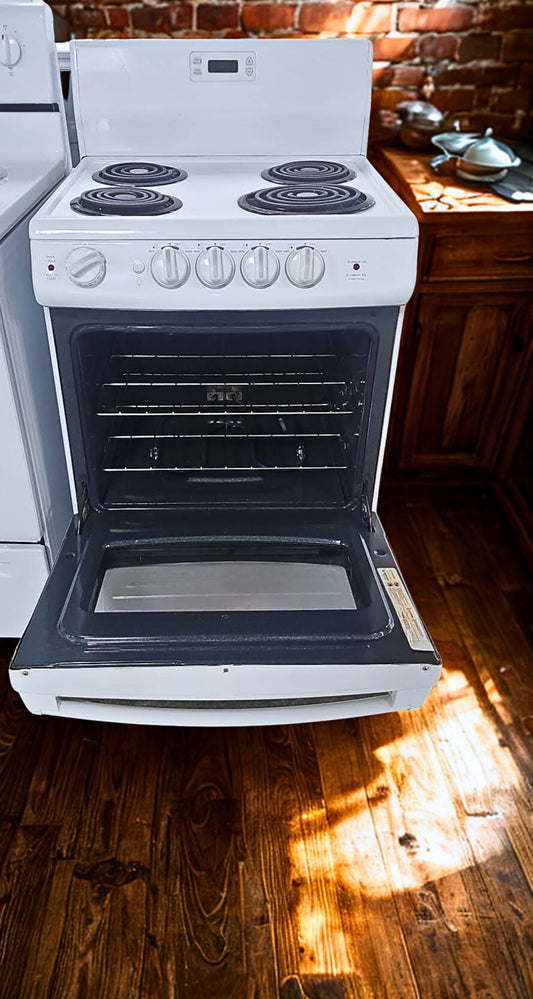 GE 24-Inch Freestanding Coil-Top Electric Range with Compact Built (Model JCAS300DMWW)