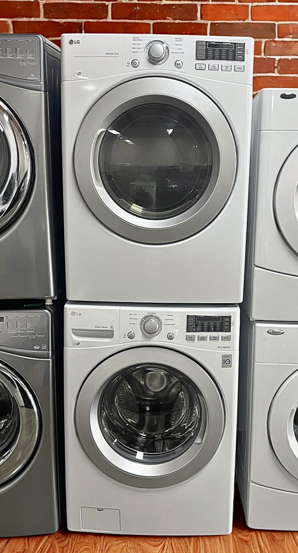LG 5.2 cu. ft. Front Load Washer & 7.5 cu. ft. Electric Dryer with Advanced Fabric Care (Models WM3470HWA & DLEX3370W)
