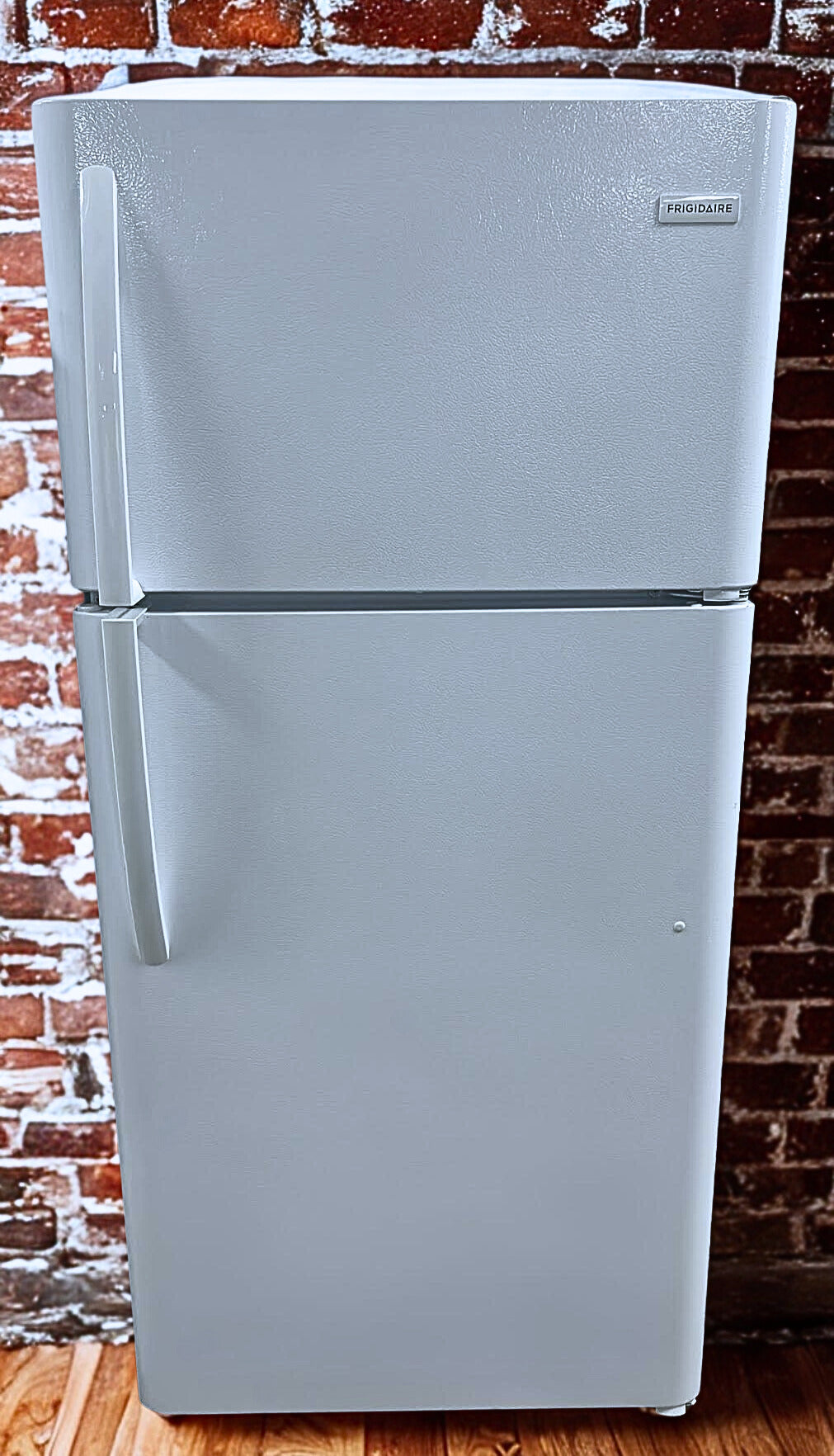 Frigidaire 18 cu. ft. Top Freezer Refrigerator with Flexible Storage (Model FFTR1814TW)