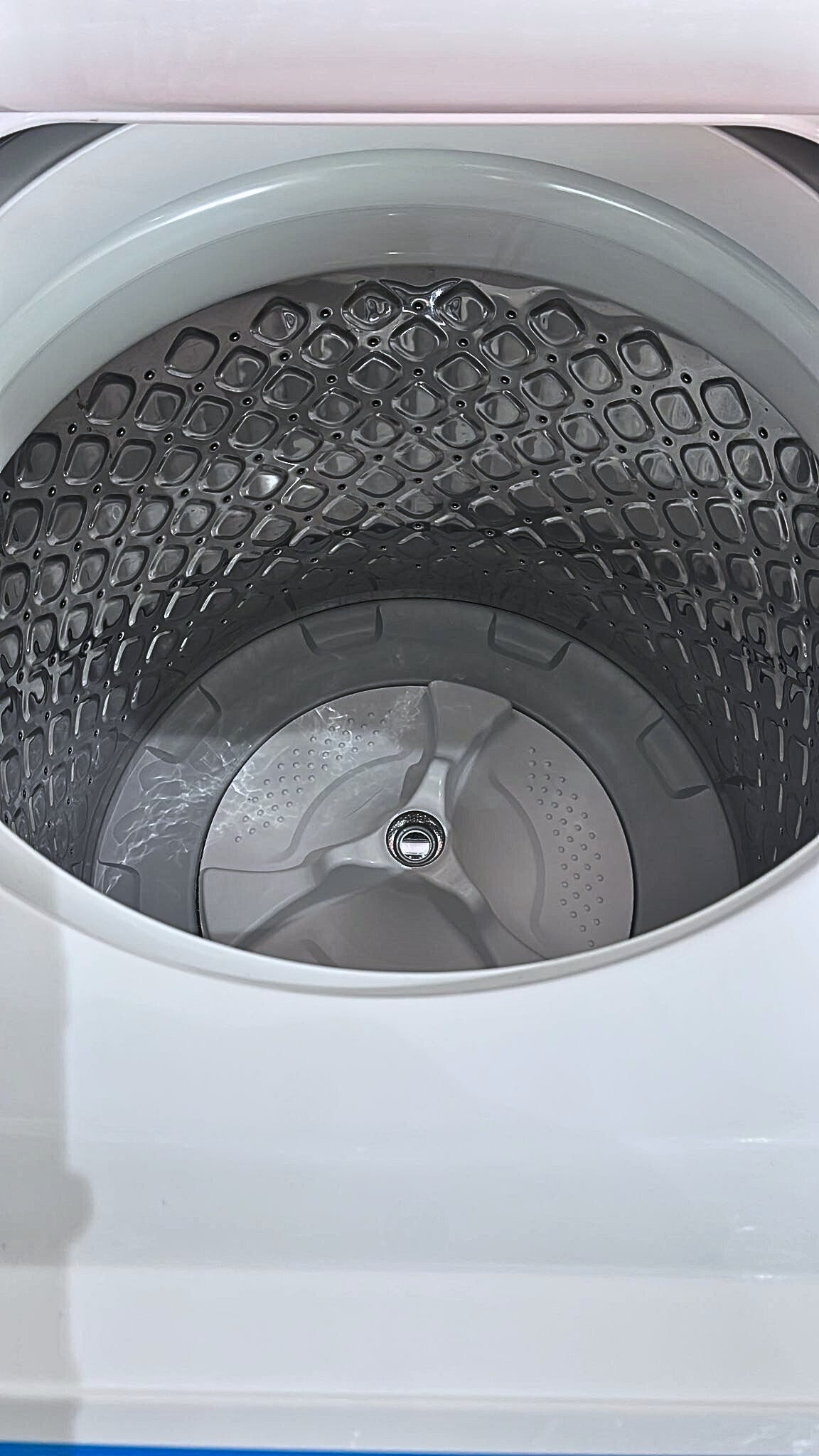 Frigidaire 27-Inch Stacked Washer and Dryer with 5.0 cu. ft. Washer Capacity (Model FFLE3911QW)
