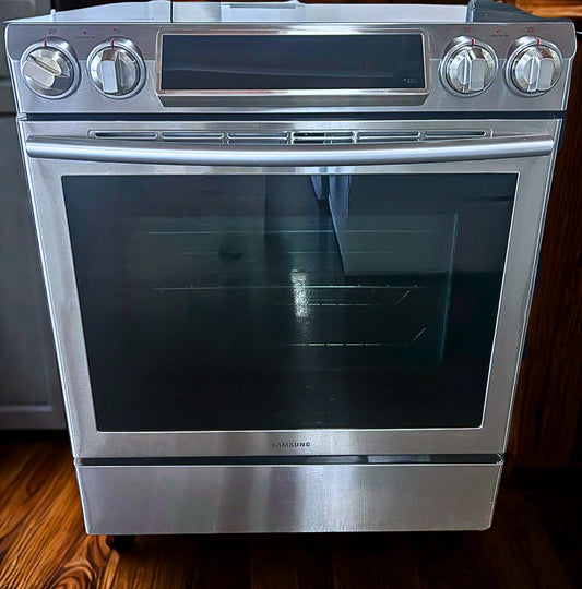 SAMSUNG 30-Inch Slide-in 5.8 cu. ft. Electric Range with Dual Convection (Model NE58F9500SS)
