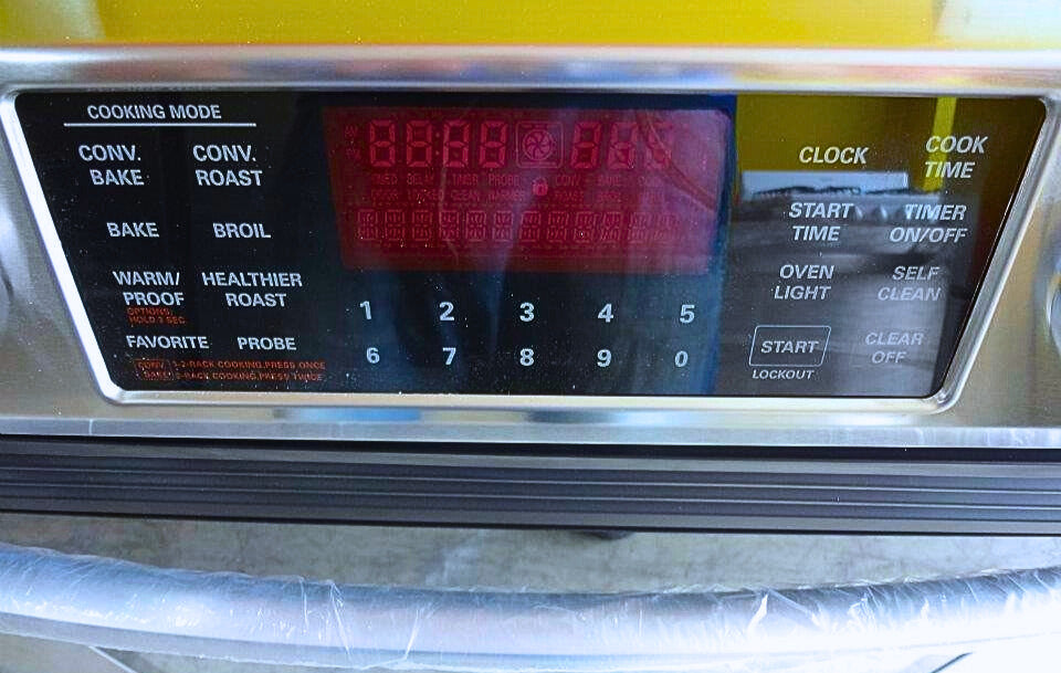 LG 30-Inch Slide-In Electric Range with True Convection and EasyClean® (Model LSE3092ST)