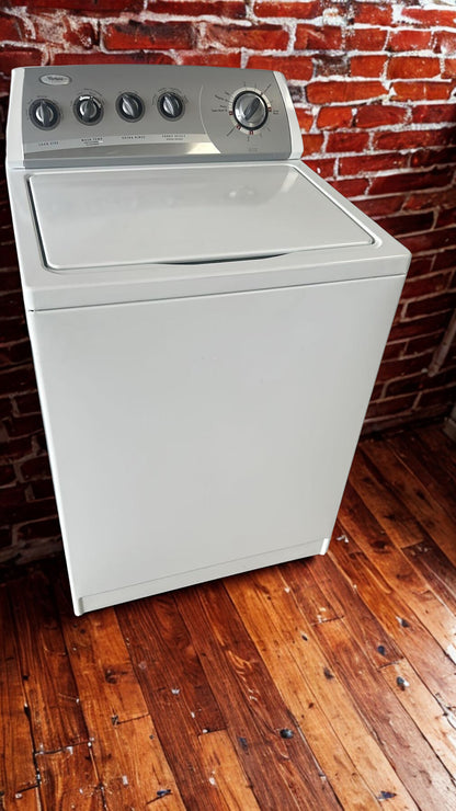 Whirlpool 4.5 cu. ft. Top Load Washer with Adaptive Wash Technology (Model WTW5700SW)