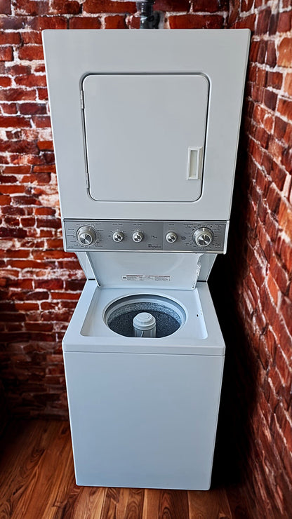 Whirlpool 24-Inch Stacked Washer and Dryer Combo with 2.7 cu. ft. Washer Capacity (Model WET4024EW)