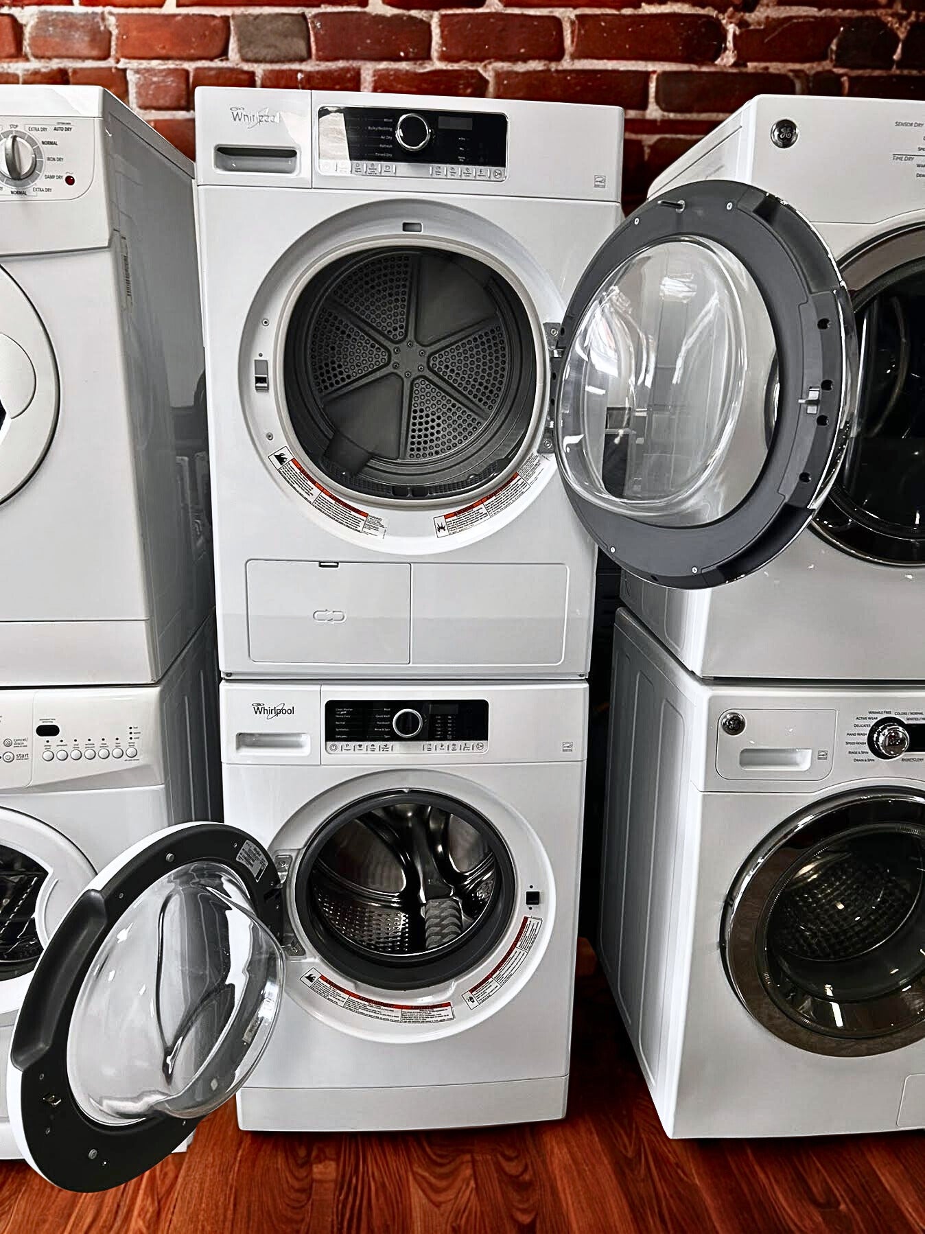 Whirlpool 2.3 cu. ft. Compact Front Load Washer Newest Model (Model WFW3090JW)