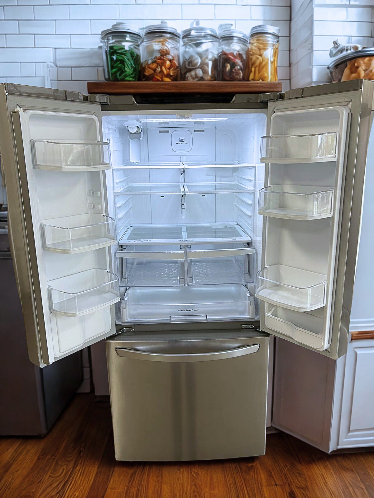 LG 22 cu. ft. French Door Refrigerator with Smart Cooling System (Model LFDS22520S)