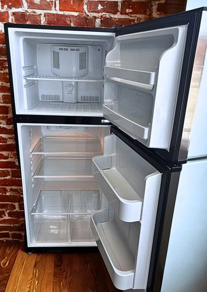 Frigidaire 12 cu. ft. Top Freezer Refrigerator with Adjustable Glass Shelves (Model FFET1222QS)
