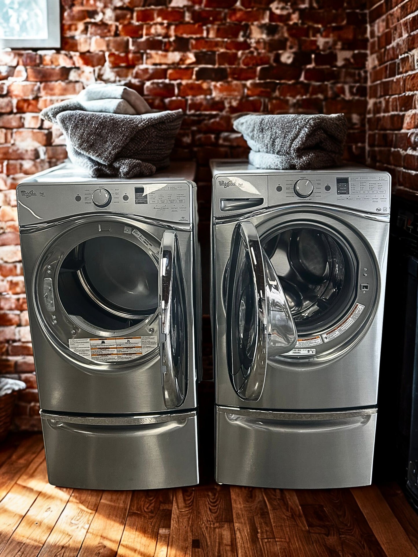 Whirlpool 7.5 cu. ft. Electric Dryer with Advanced Moisture Sensing (Model WED92HEFU)